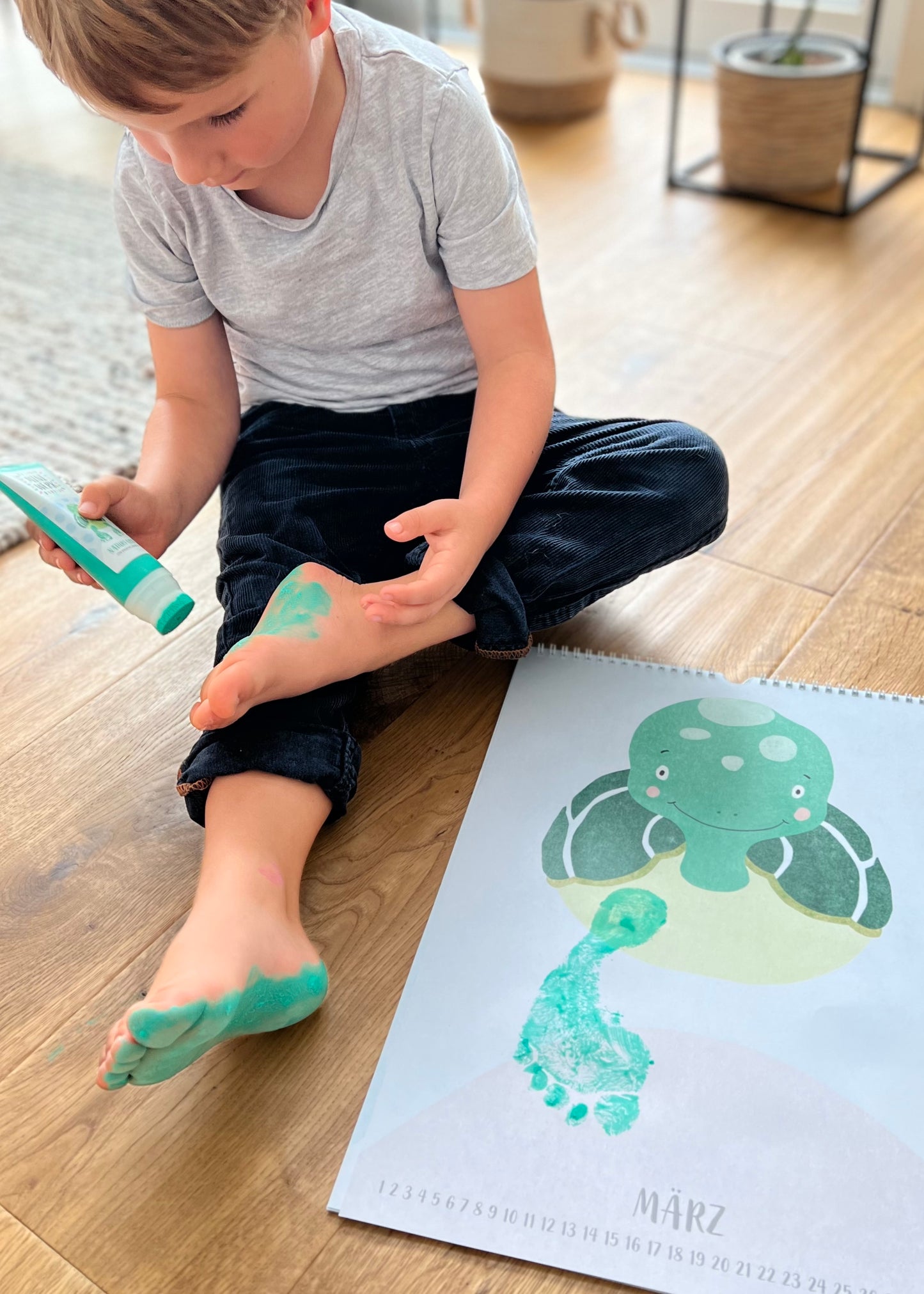*KALENDERSET* immerwährender Kalender + Naturfarben (0-1,5 Jahre)