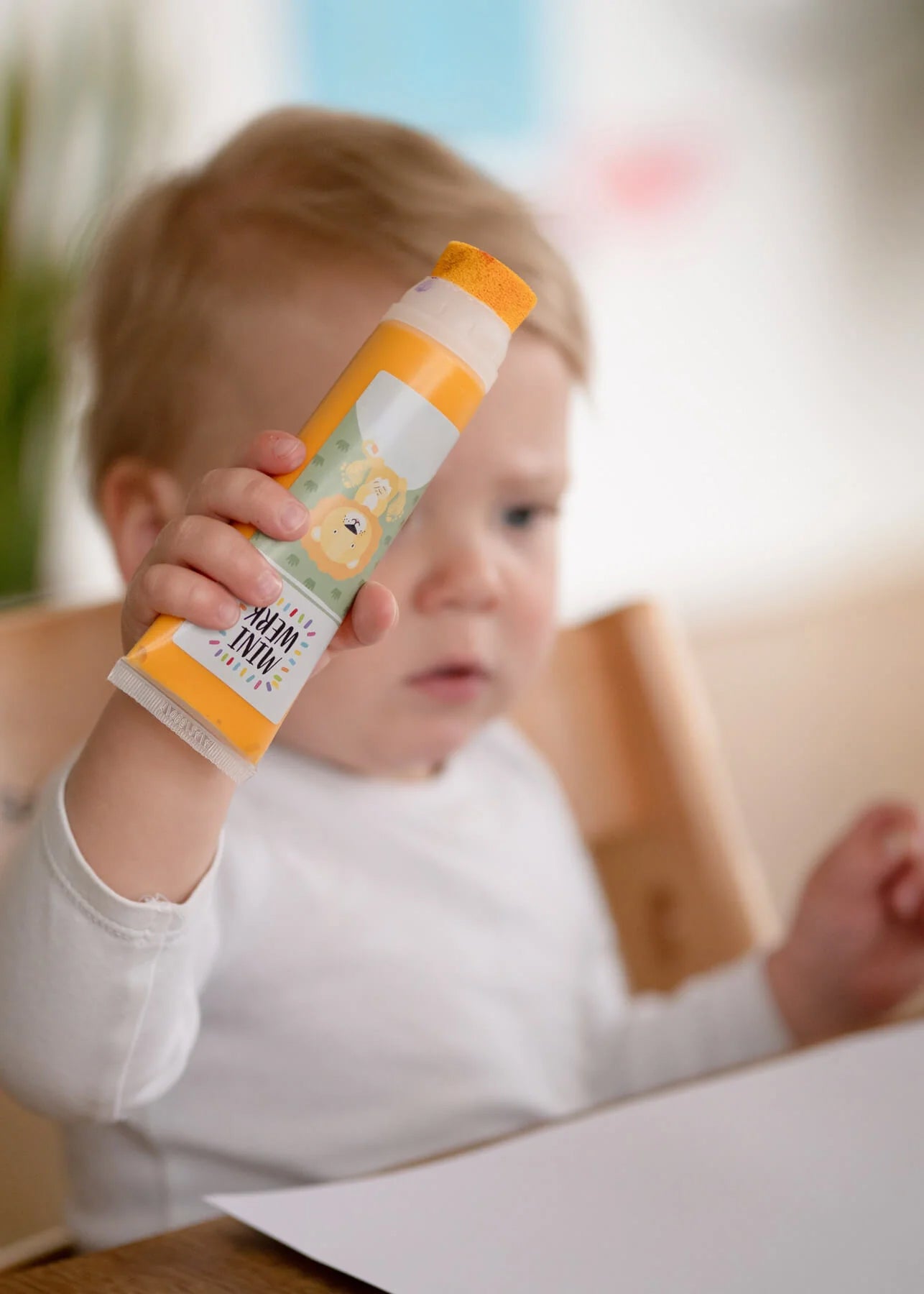 Miniwerk Mal- und Abdruckfarbe gelb für kreative Lernzeit und Spielzeit, pädagogisch wertvoll, Förderung Sensorik, sensorische Impulse für Babys und Kleinkinder